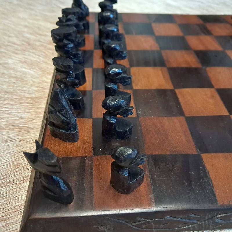 Malawi chess pieces