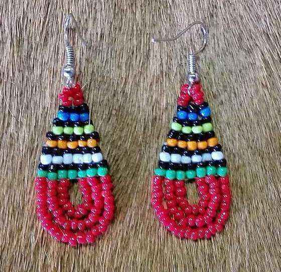 Zulu beaded earrings Zulu beaded earings - Red